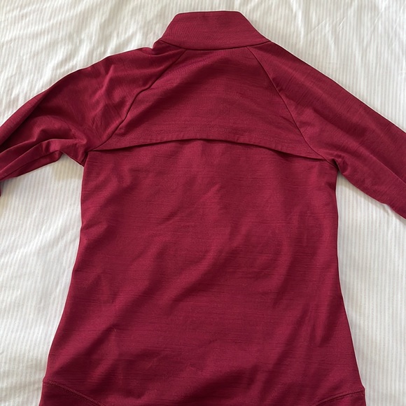 NEVER WORN Red Reebok Jacket - Picture 3 of 3